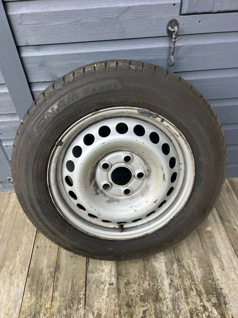 Volkswagen Transport 16 inch steel wheel with good tyre 