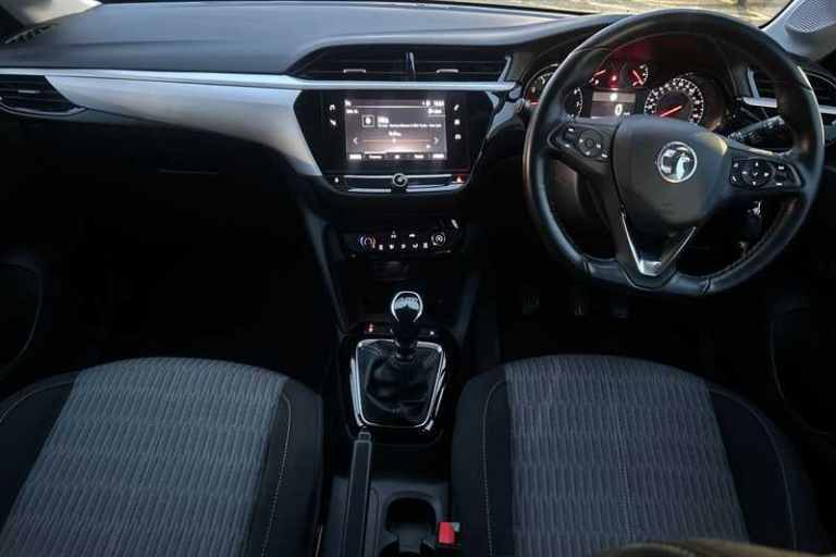 2021 Vauxhall Corsa 1.2 Turbo SE 5dr HATCHBACK PETROL Manual