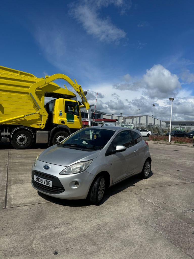 Ford, KA, Hatchback, 2009, Manual, 1242 (cc), 3 doors