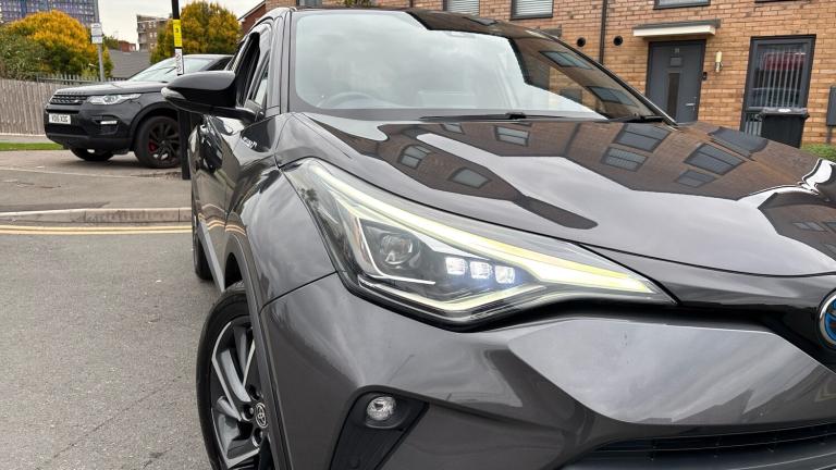 2021 Toyota C-HR 2.0 Hybrid Dynamic 5dr CVT Hybrid Hatchback Hatchback Hybrid Automatic