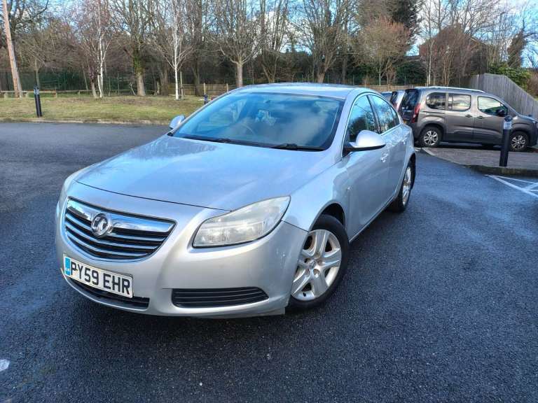 Vauxhall, INSIGNIA, Hatchback, 2009, Manual, 1796 (cc), 5 doors