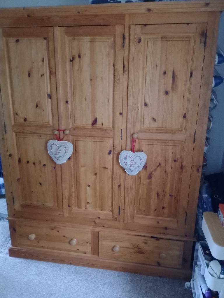 Pine wardrobe 