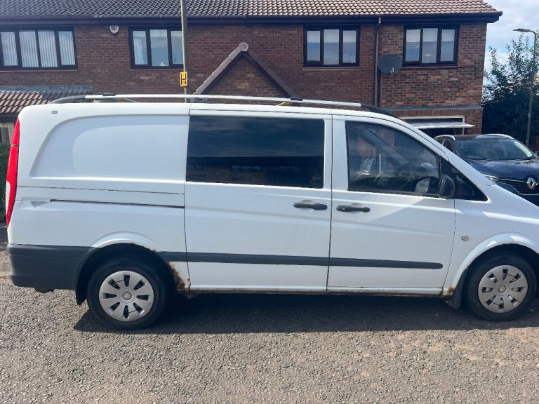 Mercedes-Benz, VITO, Panel Van, 2011, Manual, 2143 (cc)