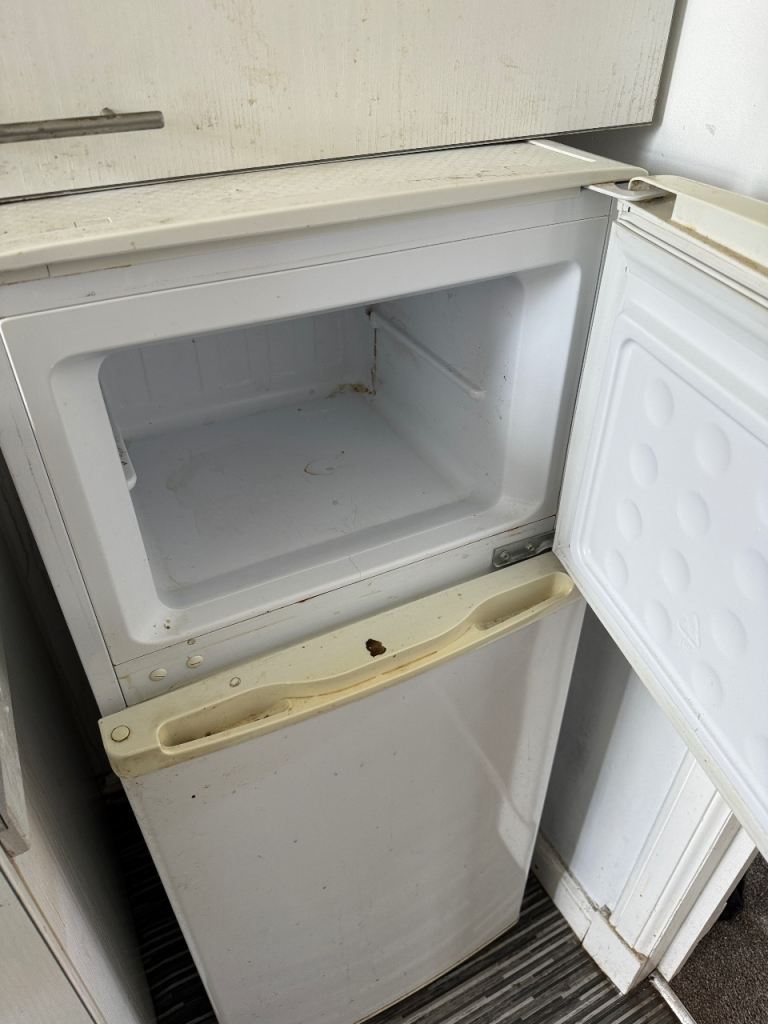 White Fridge Freezer – Fair Condition