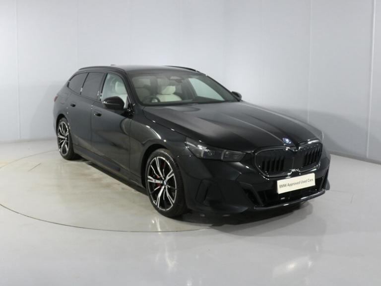 BMW 5 SERIES 550e xDrive M Sport Pro 5dr Auto