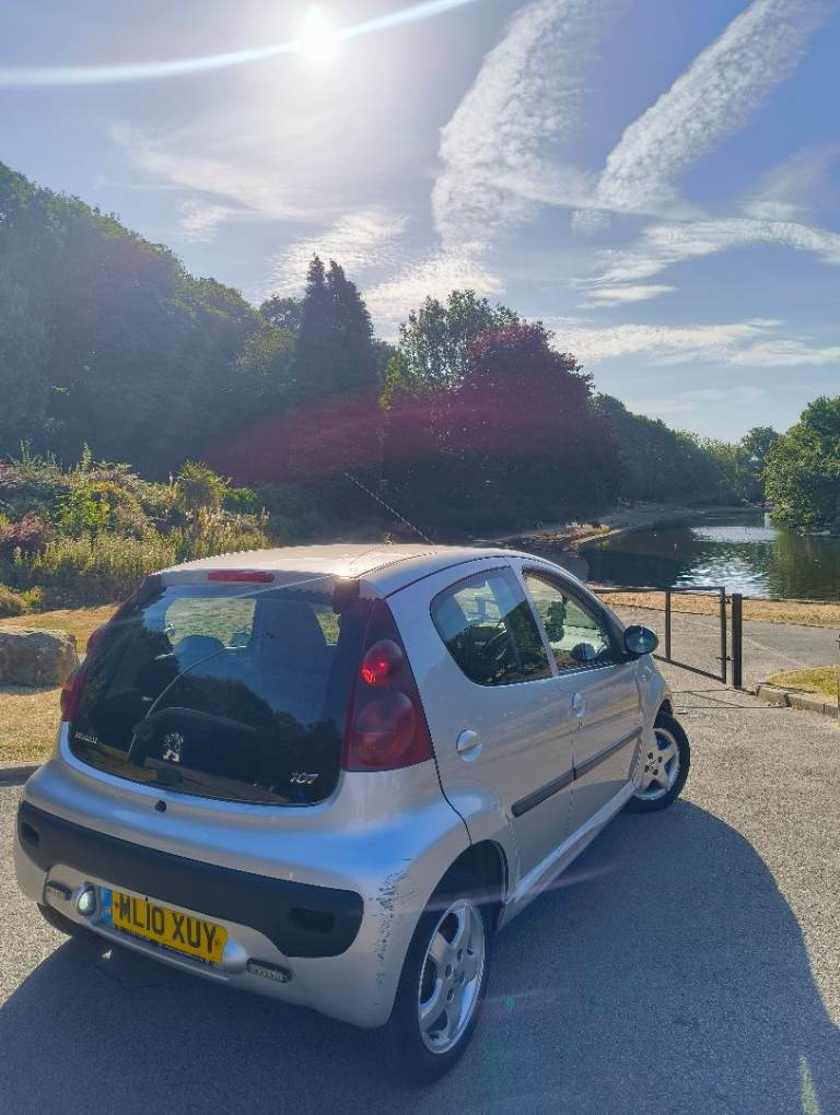 Peugeot, 107, Hatchback, 2010, Manual, 998 (cc), 5 doors