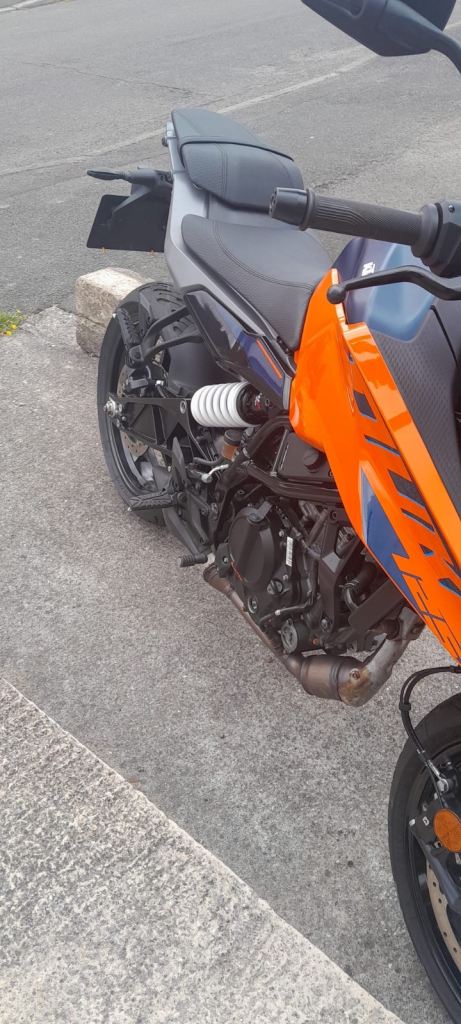 KTM DUKE 125