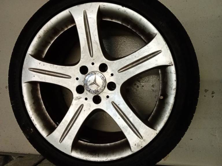 image for Alloy wheels, Mercedes 300c compatibles