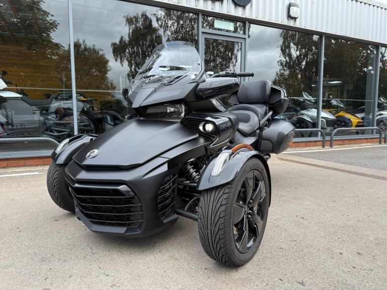2022 Can-Am Spyder F3 Limited 1330cc 6 speed semi automatic trike