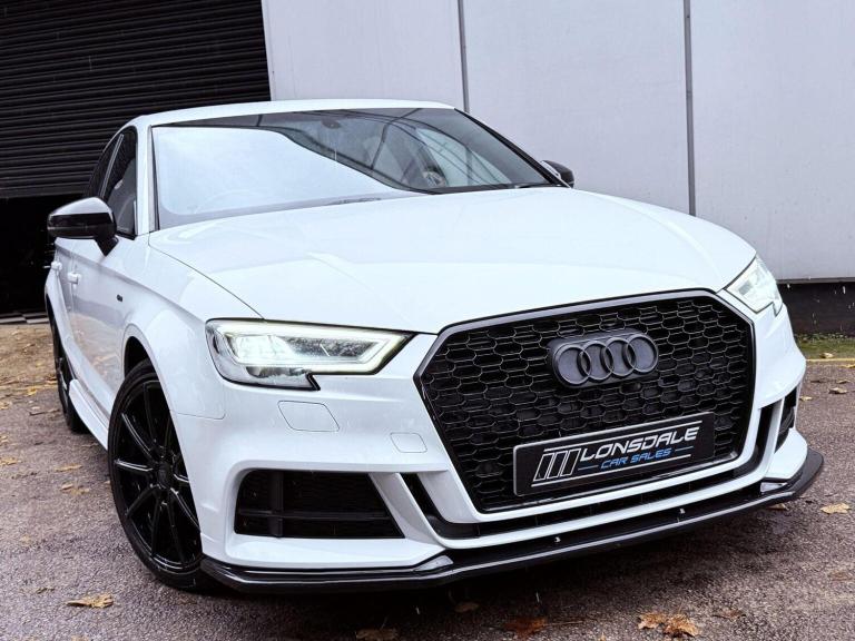 AUDI A3 1.4 TFSI CoD Black Edition S Tronic Euro 6 (s/s) 4dr 2017