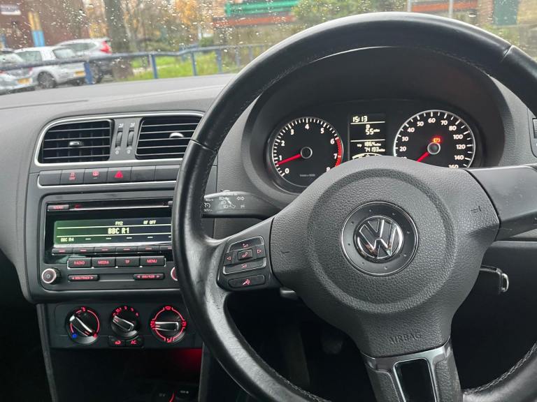 Volkswagen, POLO, Hatchback, 2013, Manual, 1390 (cc), 5 doors