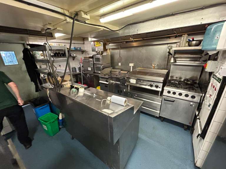 Pub Kitchen for rent in Bristol 