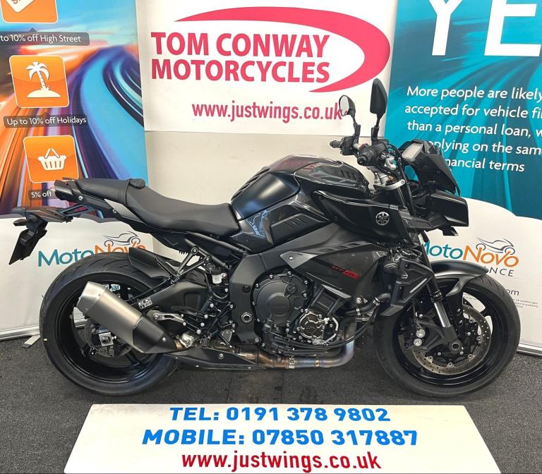 YAMAHA MT-10, 2016(16), ONLY 8,412 MILES, FSH, STUNNING ORIGINAL MACHINE, £7495