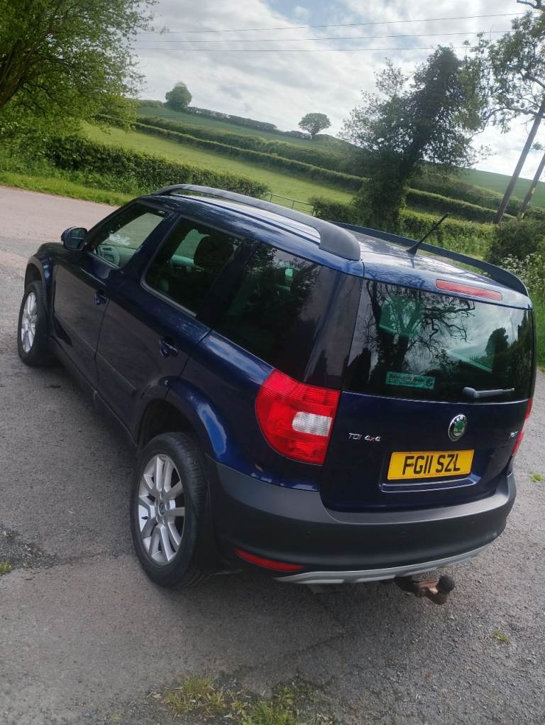 Skoda, YETI, Hatchback, 2011, Manual, 1968 (cc), 5 doors