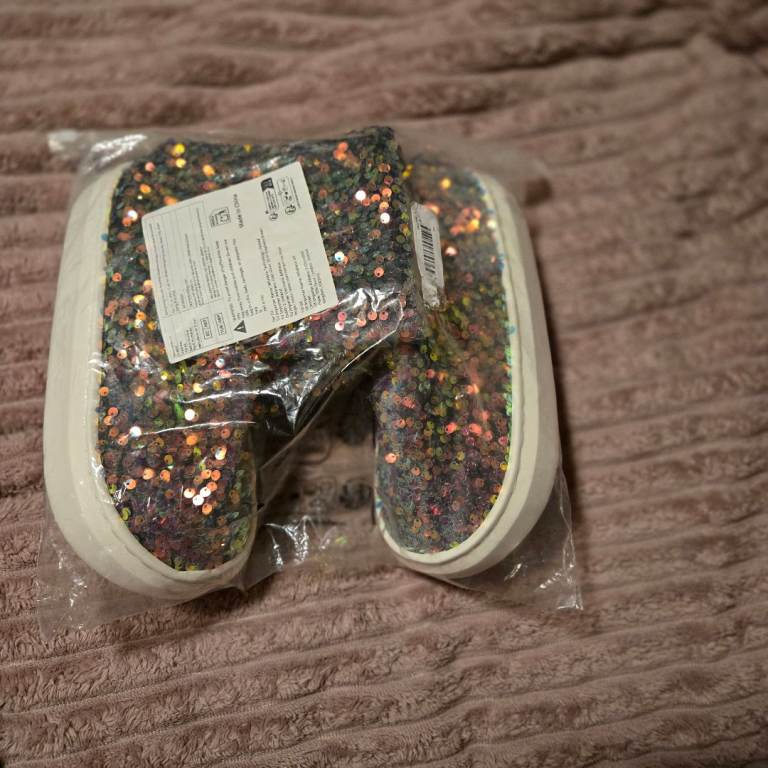Sequine boot slippers Size 5