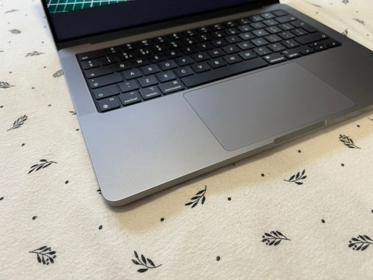 Apple MacBook Pro M3, 14 inch, Nov 2023, 8GB Ram, 512GB. Space Grey