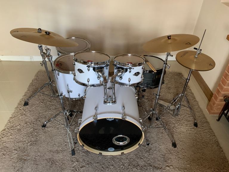 Pearl Export Drum Kit in White