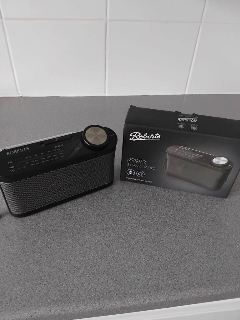Roberts mini battery radio, as new condition