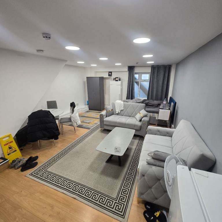 1 bedroom flat Northfeild/Ealing