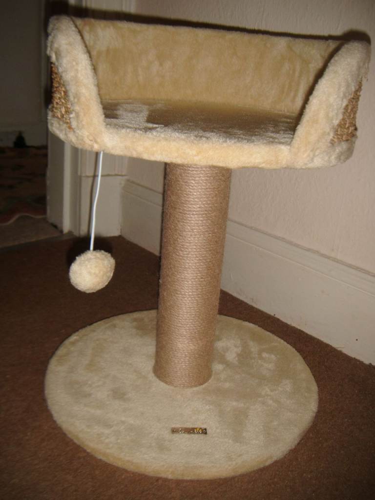 New - Pawhut Cat Bed / Scratcher with Toy, Beige