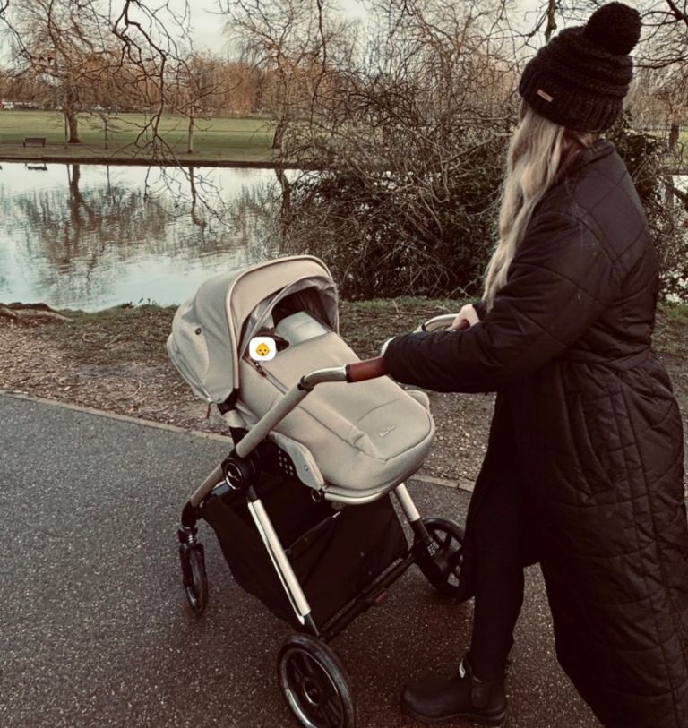 Silver Cross Reef Pram/Pushchair - Beige, Good Condition