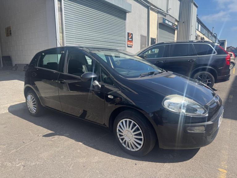 2010 Fiat Punto Evo 1.4 Dynamic 5dr Dualogic HATCHBACK PETROL Automatic
