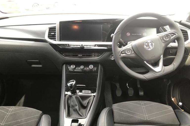  Vauxhall Grandland 1.2 Turbo Ultimate Suv 5dr Petrol Manual Euro 6 s/s 130 Ps