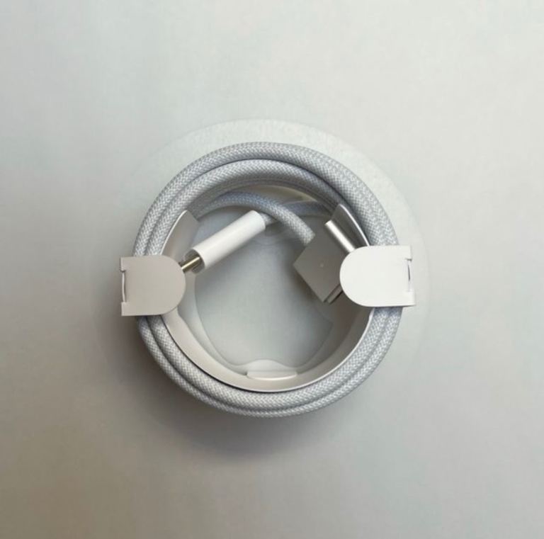 USBC to Magsafe 3 Cable