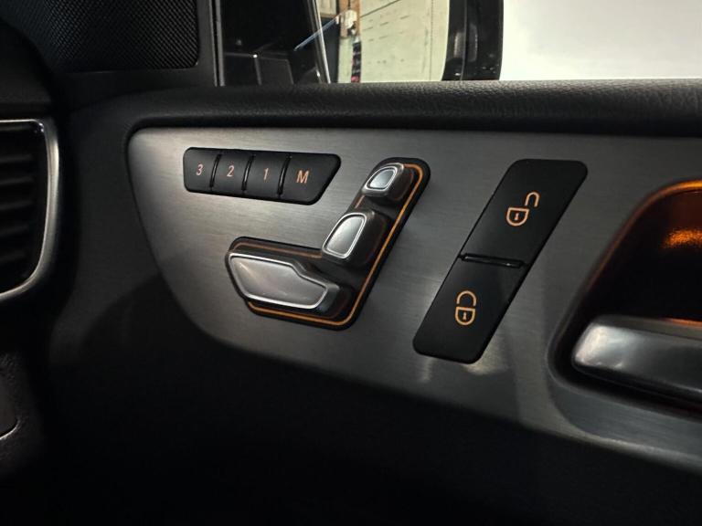 MERCEDES-BENZ GLE CLASS 3.0 GLE350d V6 AMG Line (Premium) G-Tronic 4MATIC Euro