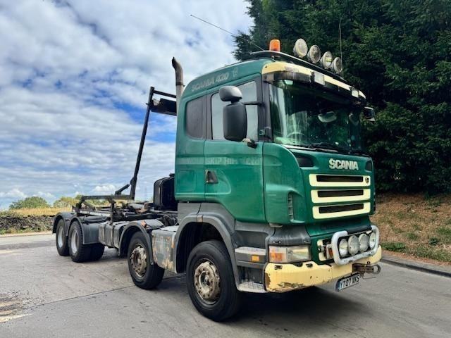 2007 07 Scania R420 8X4 twin sleeper cab multi-lift hook loader draw bar manual