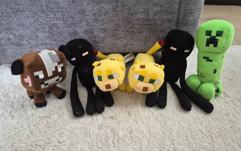 Minecraft toys / plushies