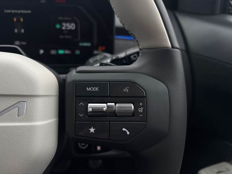 2025 Kia EV3 148kW GT-Line 81.4kWh 5dr Auto Estate ELECTRIC Automatic