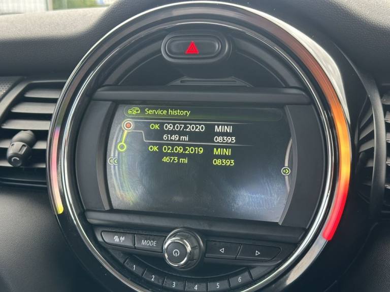 2017 MINI Hatch 1.5 Cooper Hatchback 5dr Petrol Manual Euro 6 (s/s) (136 ps) Hatchback Petrol Manual