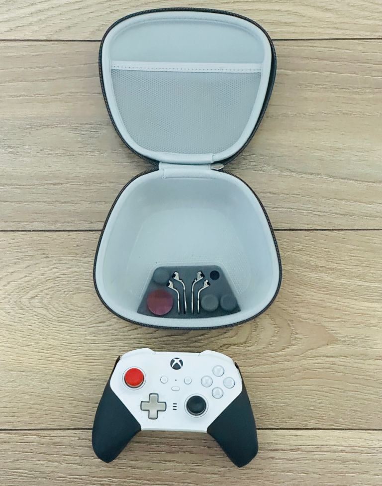 XBox Elite Wireless Controller 2