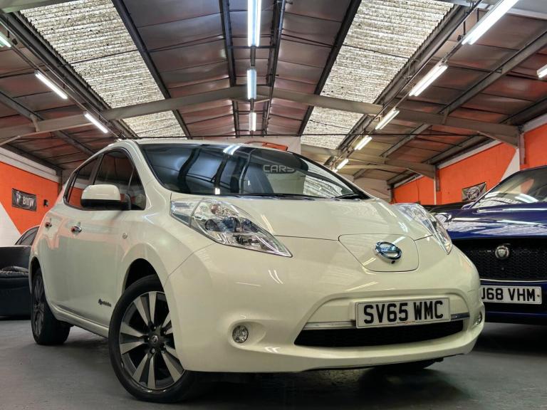 2015 Nissan Leaf 80kW Tekna 24kWh 5dr Auto HATCHBACK ELECTRIC Automatic