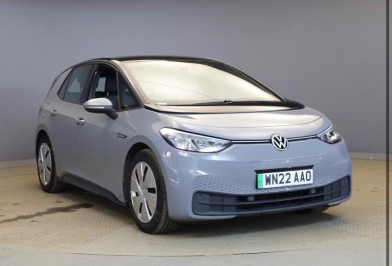 2022 Volkswagen ID.3 Pro 58kWh Life Hatchback 5dr Electric Auto (145 ps)