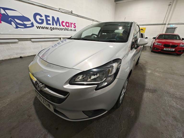 VAUXHALL CORSA 1.2 i Design 2015