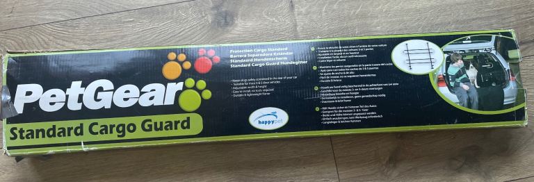 Dog guard for car 