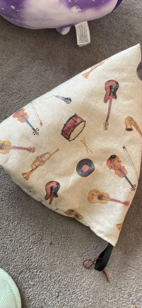 Mini phone cushion 