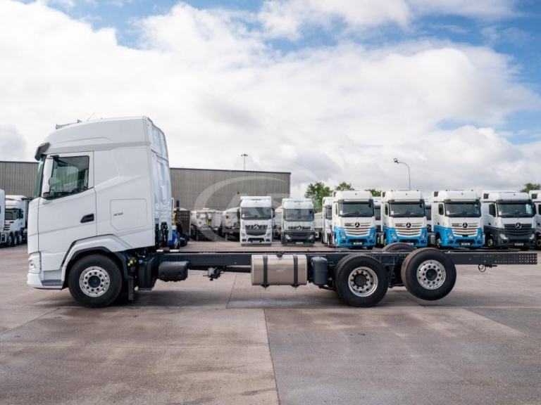 2025 DAF XG 530 6X2 26T CHASSIS CAB