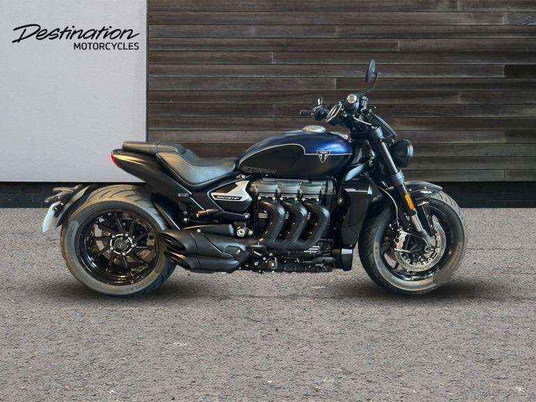 2025 Triumph Rocket 3 R STANDARD COLOUR Petrol black 6 Speed