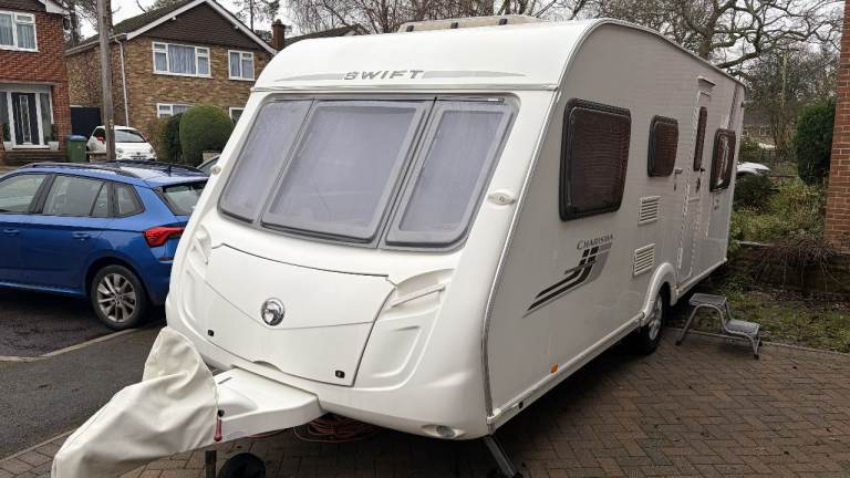 Swift Charisma 565 - 6-Berth Caravan