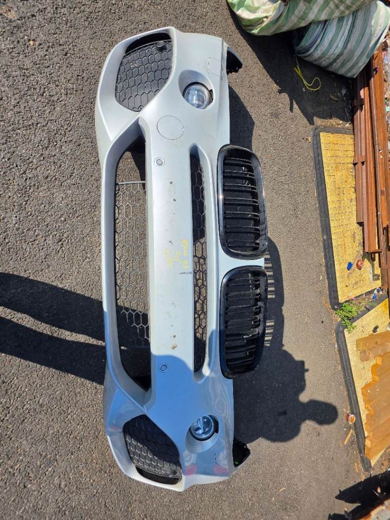 BMW X5 F15 M SPORT FRONT BUMPER COMPLETE SENSORS GRILLS Breaking Parts