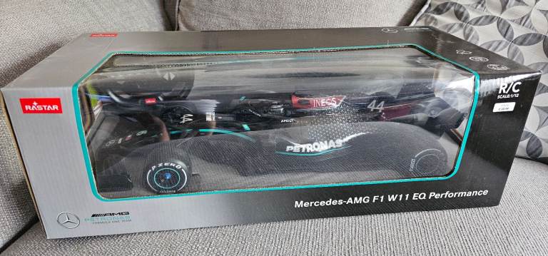 Mercedes-AMG F1 W11 EQ RC Car