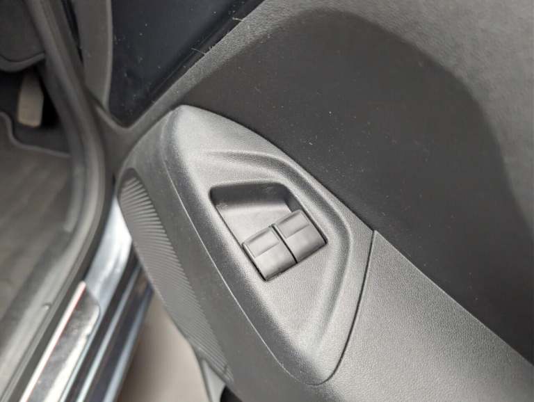 2021 Toyota AYGO 1.0 VVT-i x-play Hatchback 5dr Petrol Manual Euro 6 (s/s) (71 ps) - APPLE C HATC...