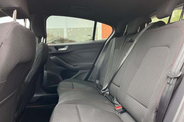 2025 Ford Focus 1.0 EcoBoost Hybrid mHEV 155 ST-Line X 5dr Auto HATCHBACK PETROL Automatic