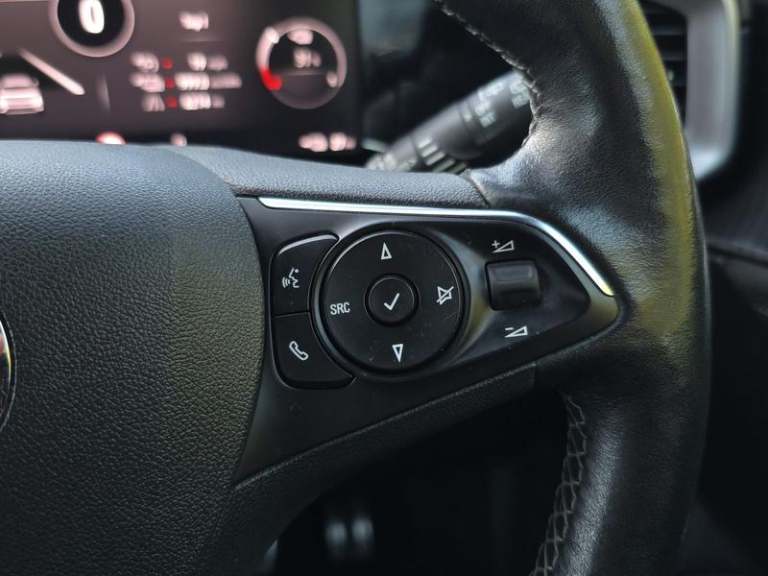 2022 Vauxhall Mokka Electric 50kWh Ultimate SUV 5dr Electric Auto (136 ps) Automatic Hatchback El...