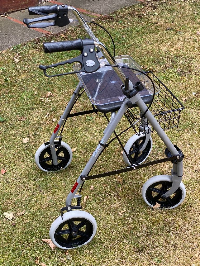 Rollator - 4 Wheeled