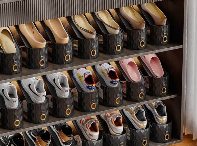 10 x Black Ladies shoe storage
