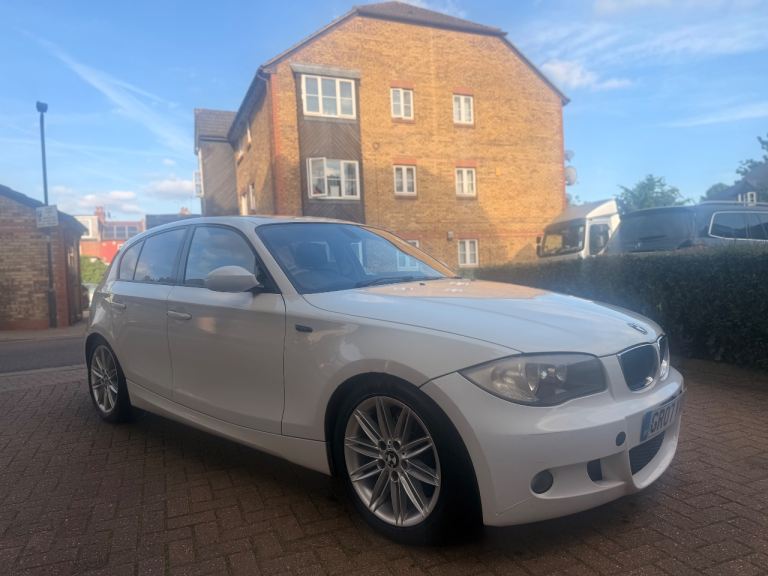 BMW, 1 SERIES, Hatchback, 2007, Manual, 1596 (cc), 5 doors